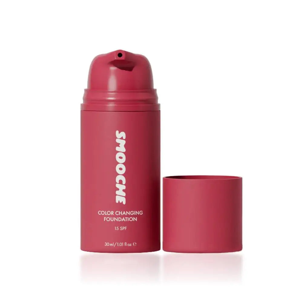 Smooche SPF15 Color-Changing Foundation – Long-Lasting